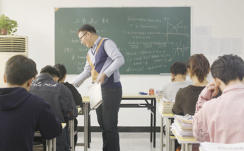 鄭州高三生如何快速適應新的學習生活_優狀元高考全日制輔導學校