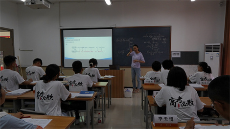 優(yōu)狀元藝考生高考輔導(dǎo)沖刺班_鄭州藝考生文化課補(bǔ)習(xí)班哪家好？