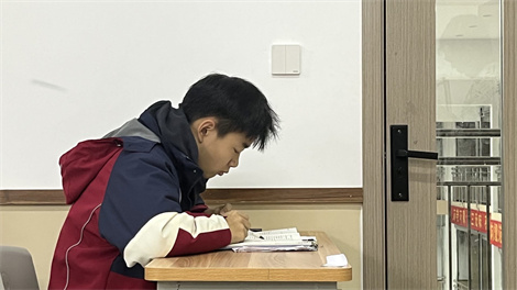 鄭州有哪些高三全封閉的沖刺集訓(xùn)班_優(yōu)狀元高考培訓(xùn)學(xué)校怎么樣