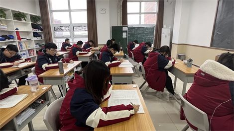 鄭州高三集訓班一年大概多少錢_一對一輔導有效果嗎_京太優狀元高考沖刺學校